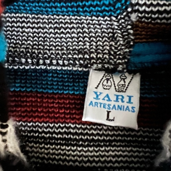 YARI Artesanias Hooded Full Zip Front Aztec Print Fleece Jacket size Large - Picture 2 of 4